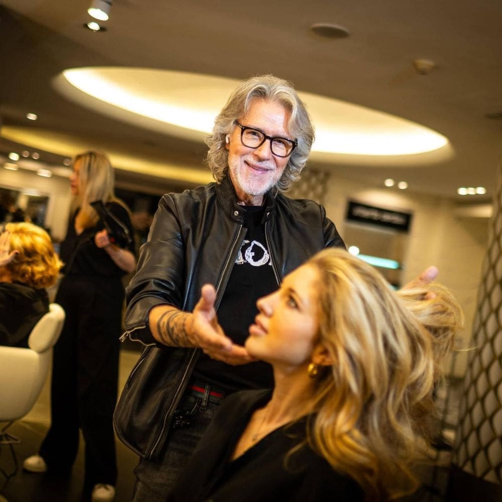 Alberto Cerdán-Peluquerias De Moda lujo en La Moraleja - Estilista de famosos
