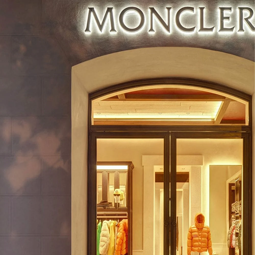 Moncler madrid-Boutiques-Milla de Oro-Madrid-1